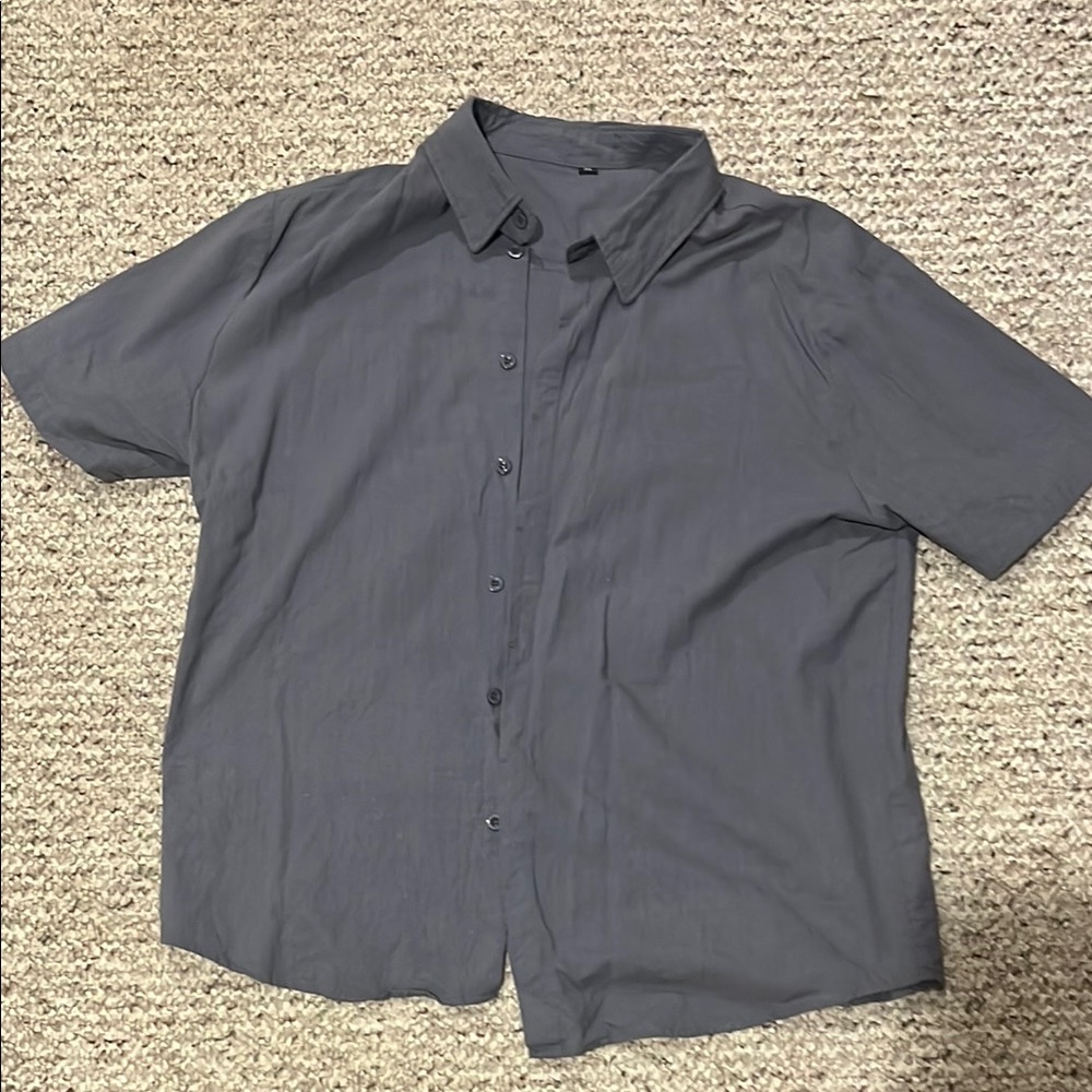 Men's Gray Short Sleeve Shirt